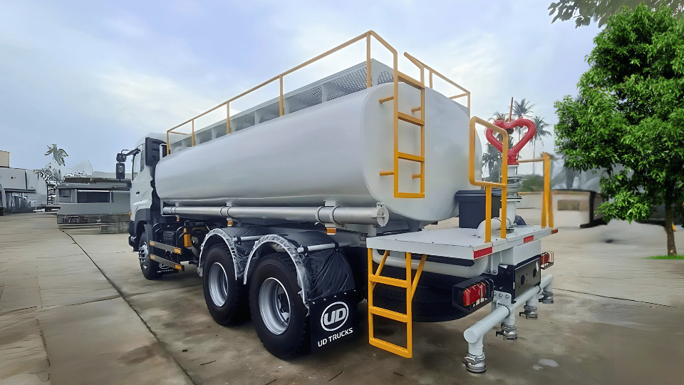 13Water tank 15000l (CS) with engine pump2