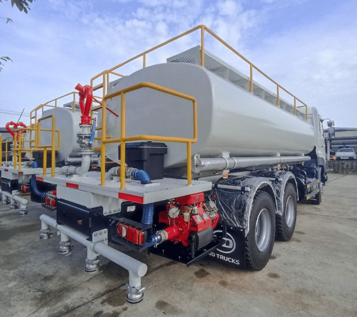 Water tanker truck 15,000 liters