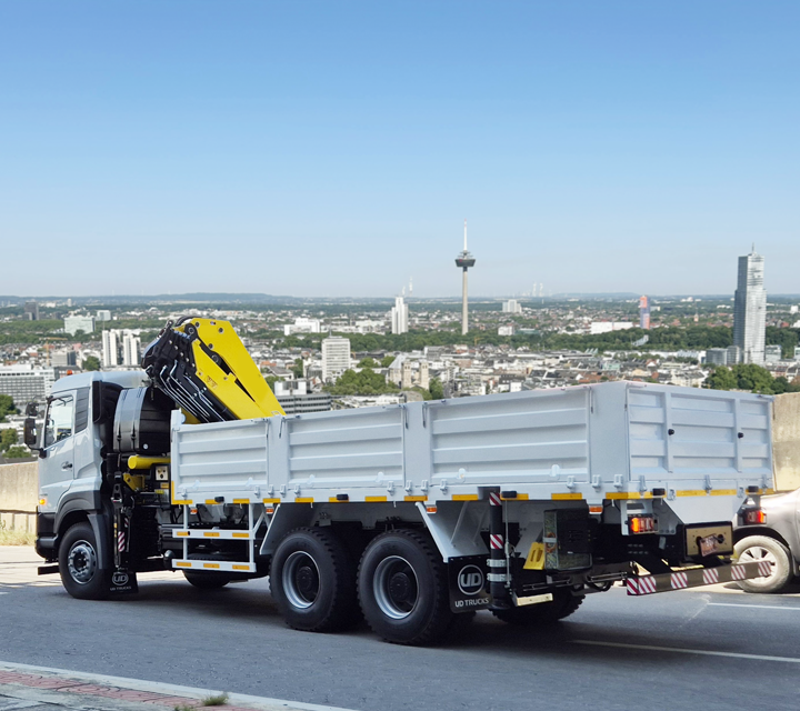 Cargo and crane truck 6×4 equipped with HYVA articulated knuckle-boom crane.​
